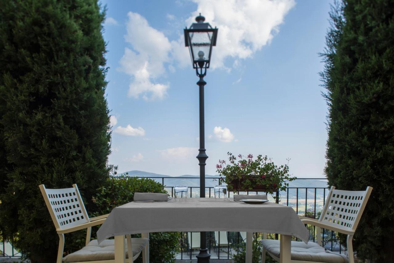 Locanda Agli Amici Cortona Exterior foto